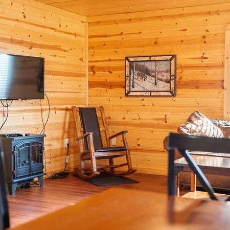 The Lodge At Van Hook New Town エクステリア 写真